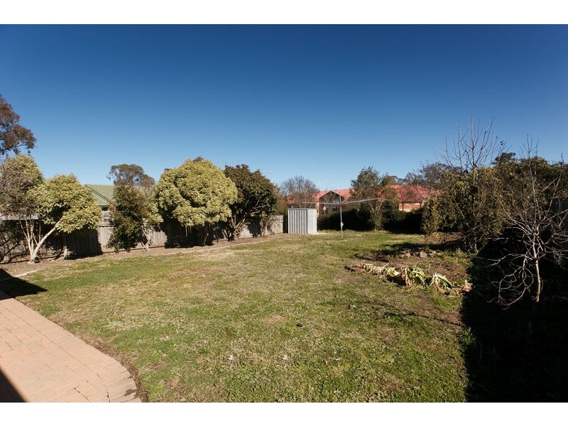 6 Gamban Square, Ngunnawal ACT 2913
