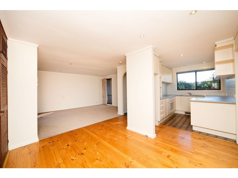31 Balamara Street, Giralang ACT 2617