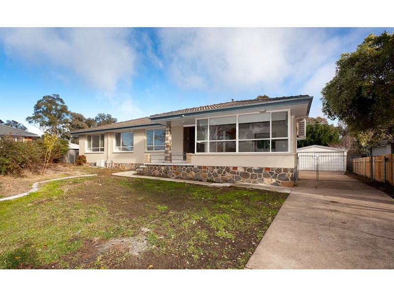 15 Bathurst Place, Macquarie ACT 2614