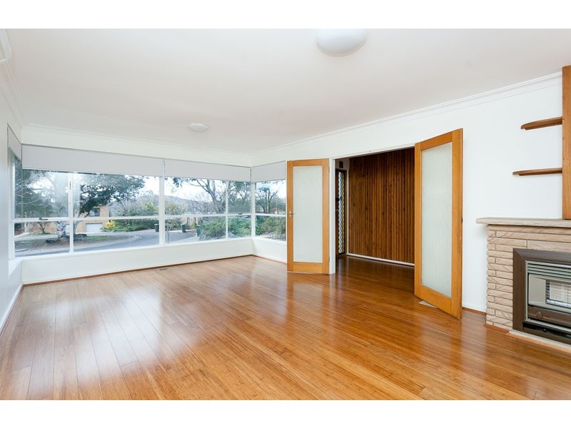 15 Bathurst Place, Macquarie ACT 2614