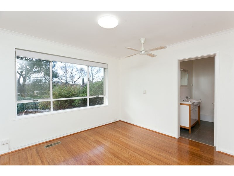 15 Bathurst Place, Macquarie ACT 2614