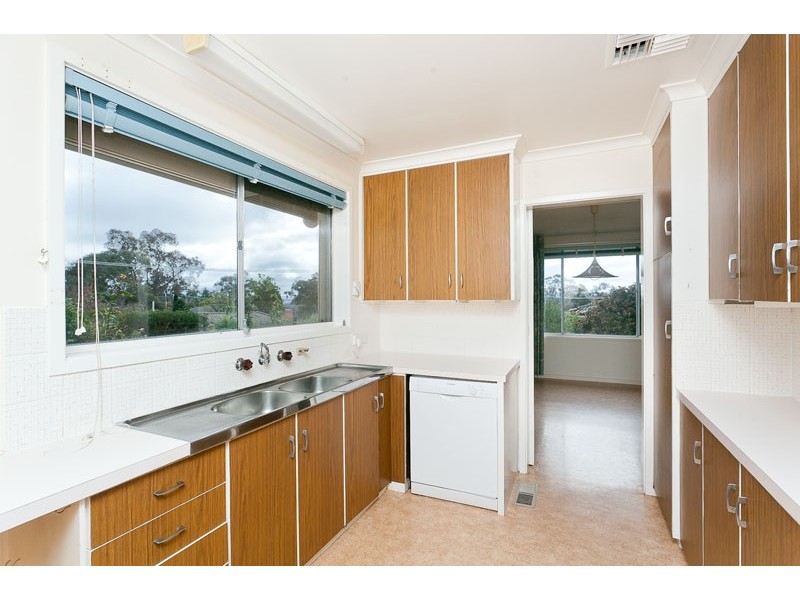 8 Erskine Street, Macquarie ACT 2614