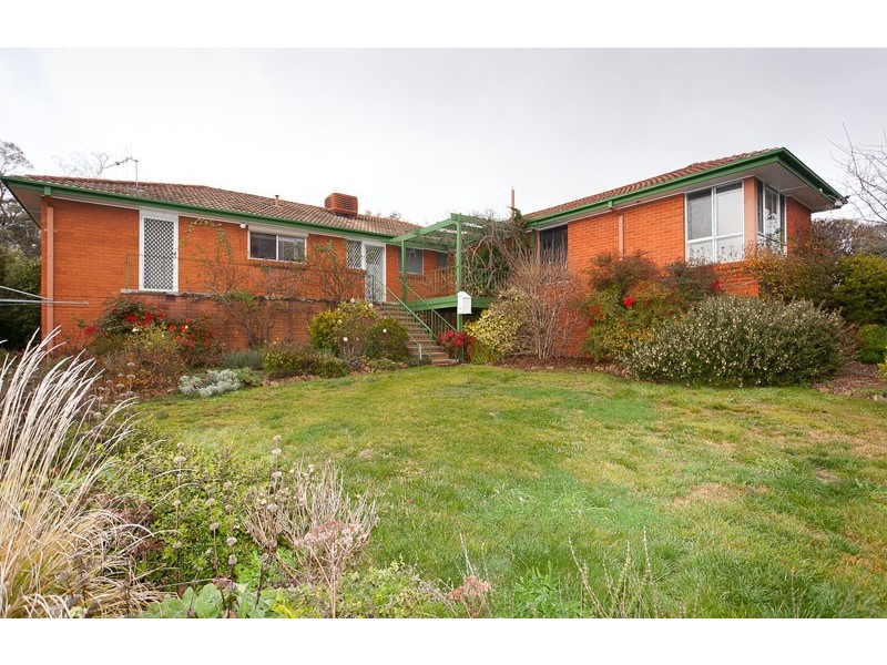 8 Erskine Street, Macquarie ACT 2614