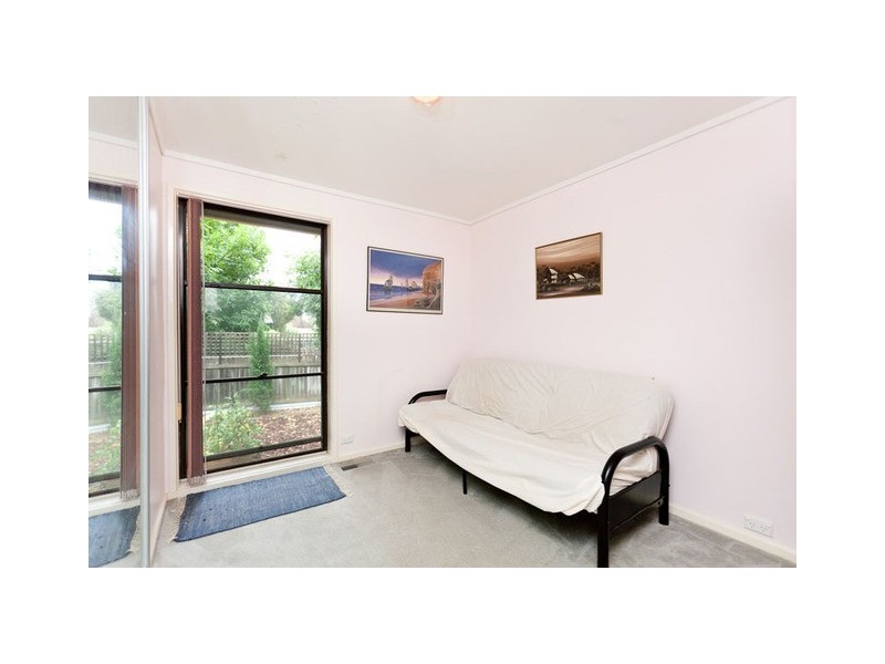 12 Bunker Place, Charnwood ACT 2615