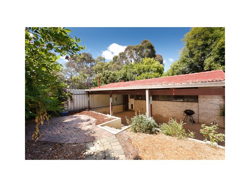 12 Bunker Place, Charnwood ACT 2615