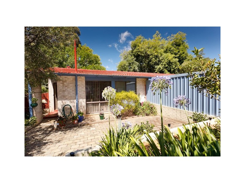 12 Bunker Place, Charnwood ACT 2615
