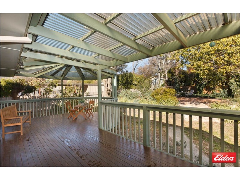 17 Aston Crescent, Cook ACT 2614