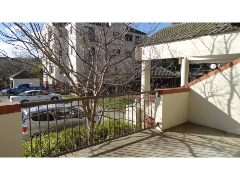 14/1 Tauss Place, Bruce ACT 2617