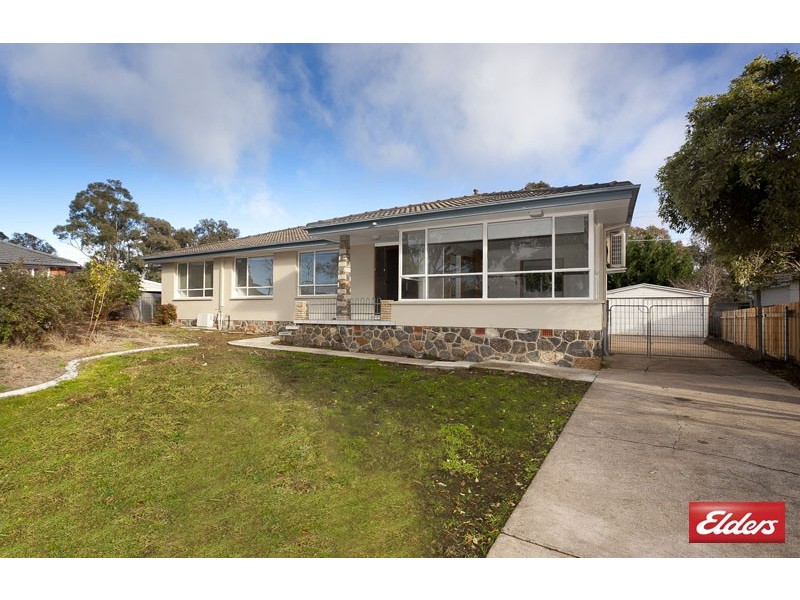 15 Bathurst Place, Macquarie ACT 2614