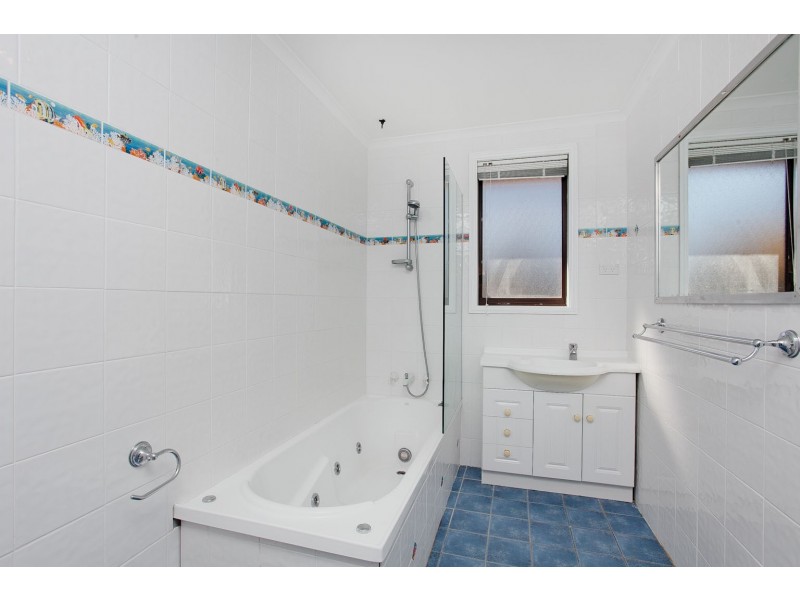 4 Pitcairn Street, Evatt ACT 2617