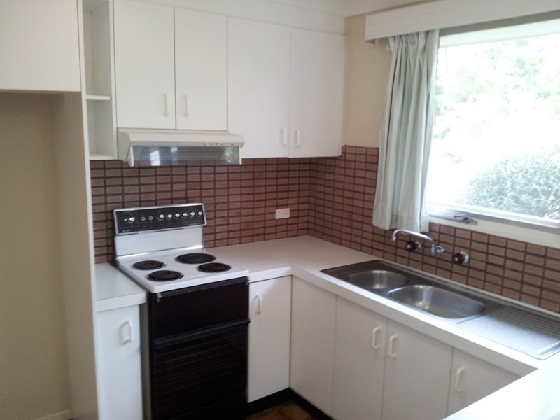 29 Molloy Crescent, Cook ACT 2614