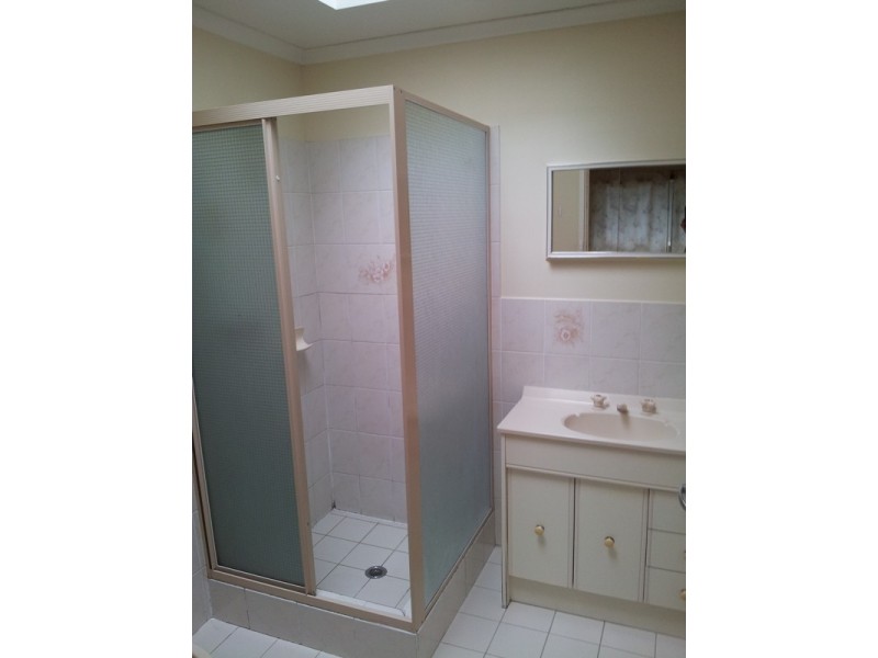 29 Molloy Crescent, Cook ACT 2614