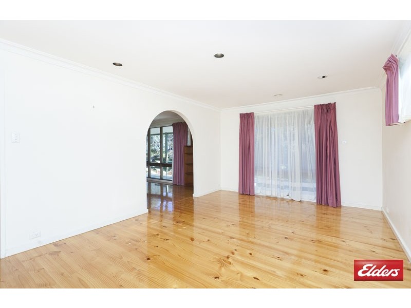 1 Line Place, Weetangera ACT 2614