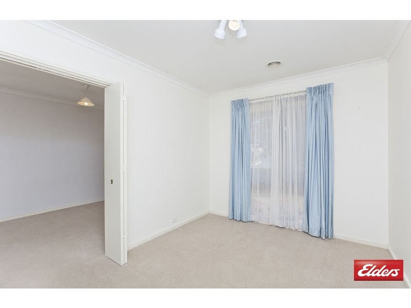 1 Line Place, Weetangera ACT 2614
