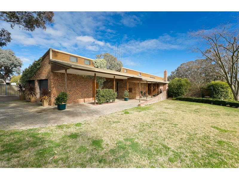 6 Merriman Place, Murrumbateman NSW 2582