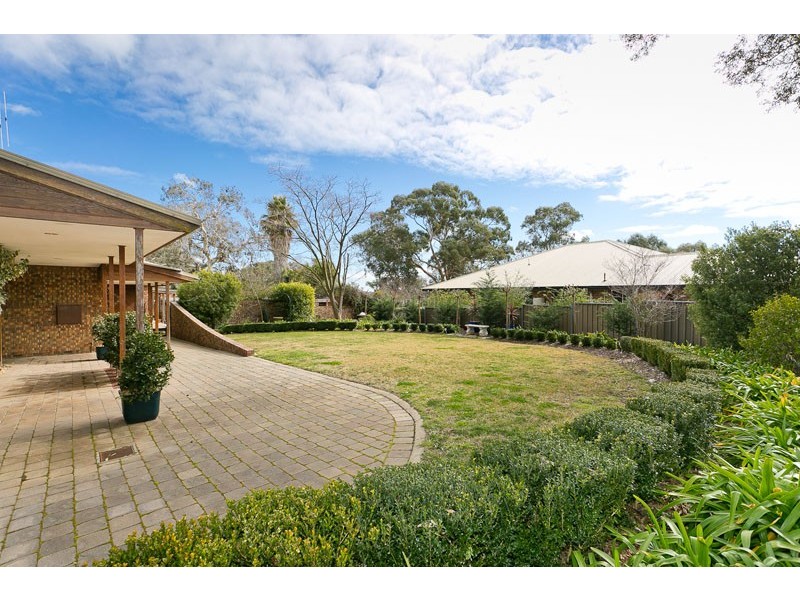 6 Merriman Place, Murrumbateman NSW 2582