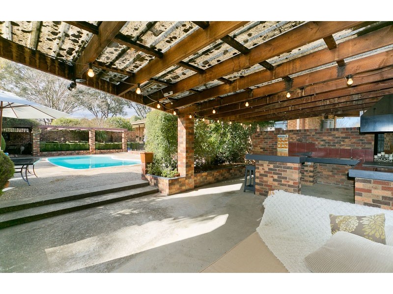 6 Merriman Place, Murrumbateman NSW 2582