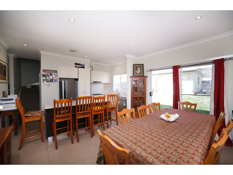 10 Megalong Crescent, Harrison ACT 2914