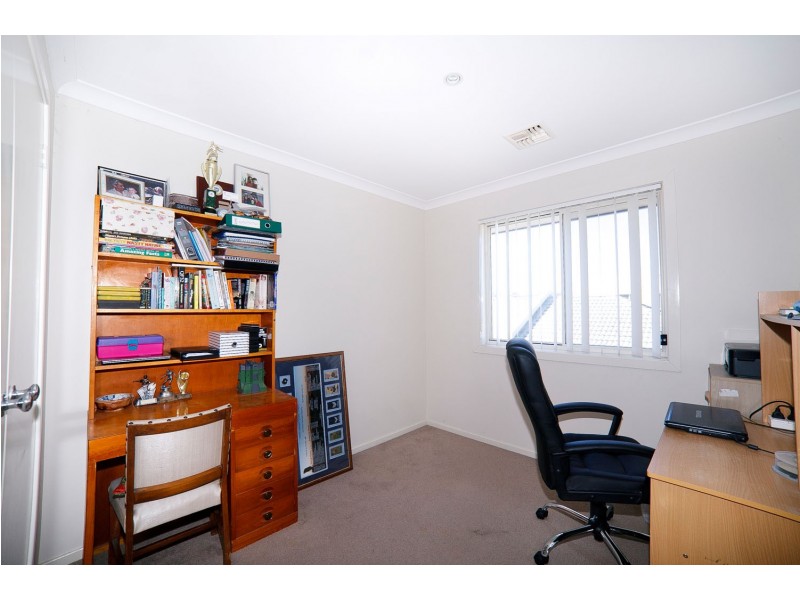 10 Megalong Crescent, Harrison ACT 2914