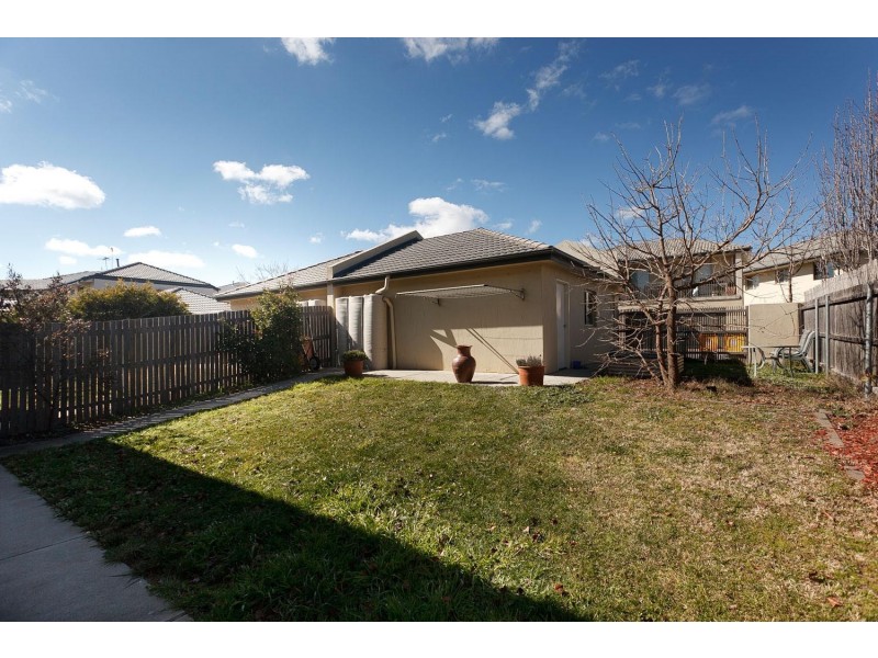 10 Megalong Crescent, Harrison ACT 2914
