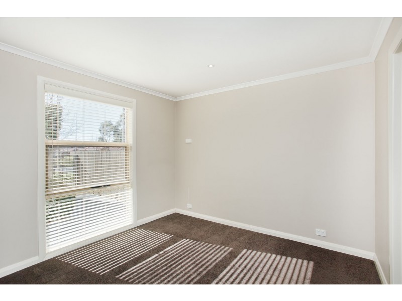 212 Anthony Rolfe Avenue, Gungahlin ACT 2912