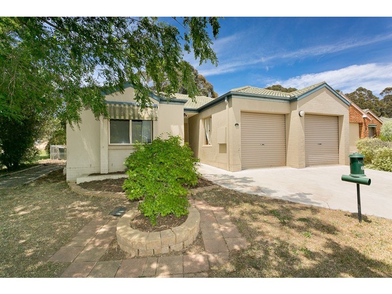 37 Britten-Jones Drive, Holt ACT 2615