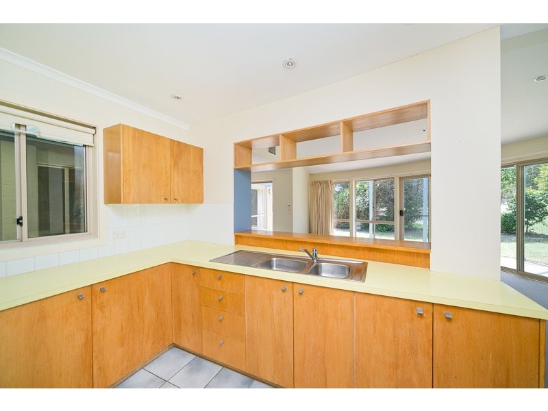 37 Britten-Jones Drive, Holt ACT 2615