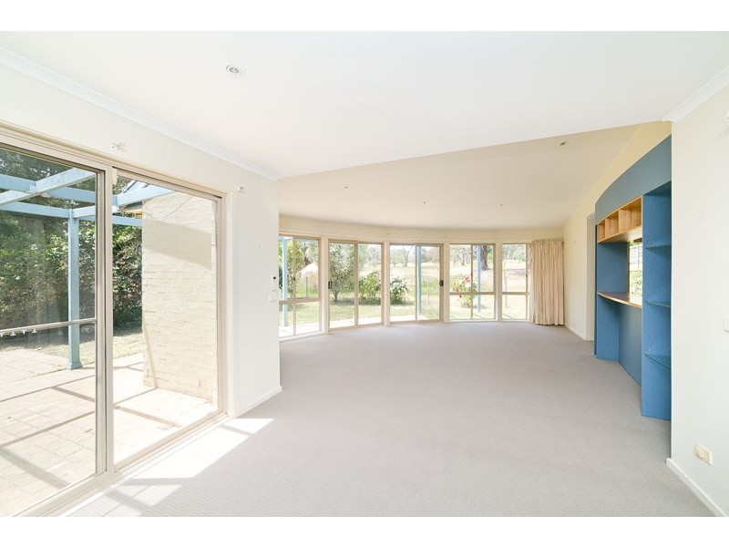 37 Britten-Jones Drive, Holt ACT 2615