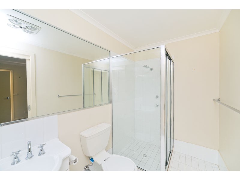 37 Britten-Jones Drive, Holt ACT 2615