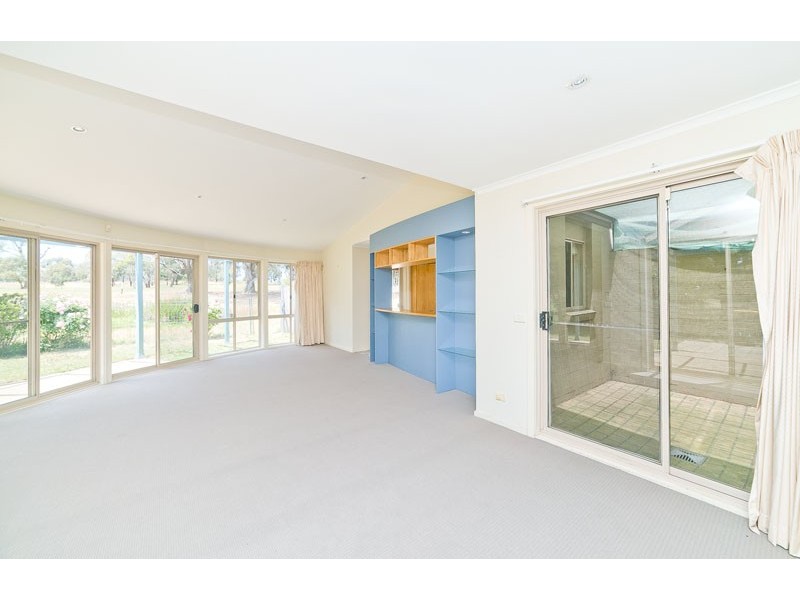 37 Britten-Jones Drive, Holt ACT 2615