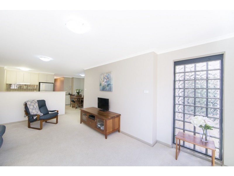 2/56 Ijong Street, Braddon ACT 2612