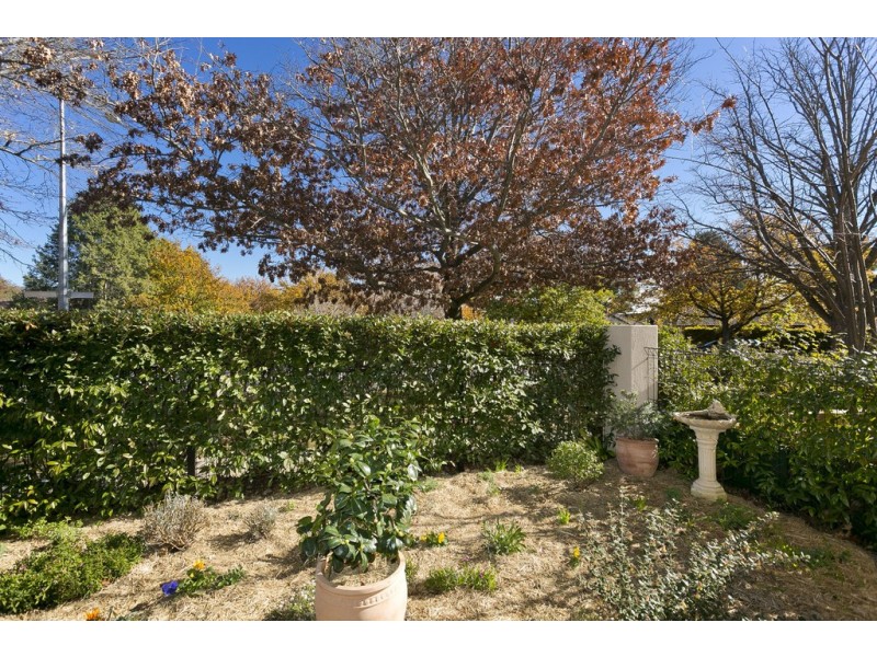 2/56 Ijong Street, Braddon ACT 2612