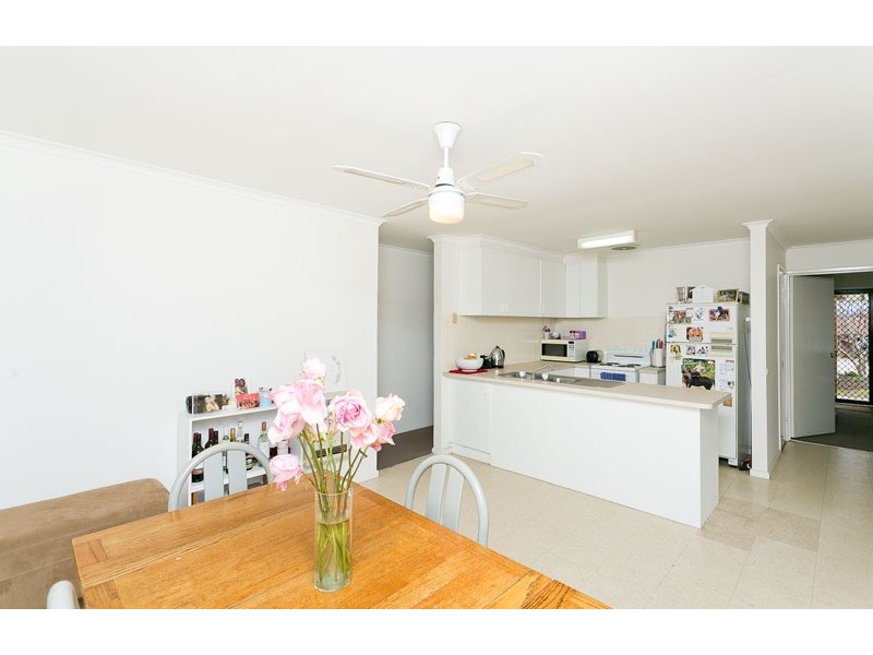 6 Cayley Place, Florey ACT 2615