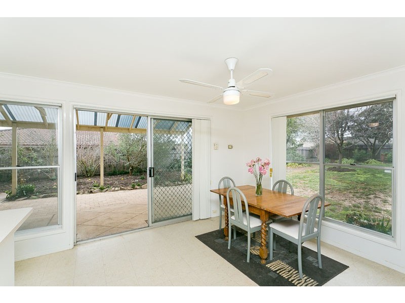 6 Cayley Place, Florey ACT 2615