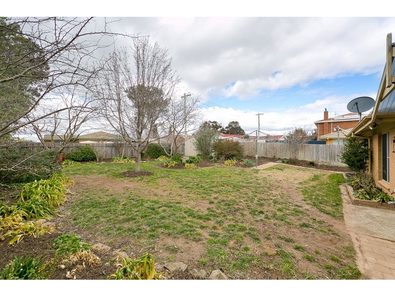 6 Cayley Place, Florey ACT 2615