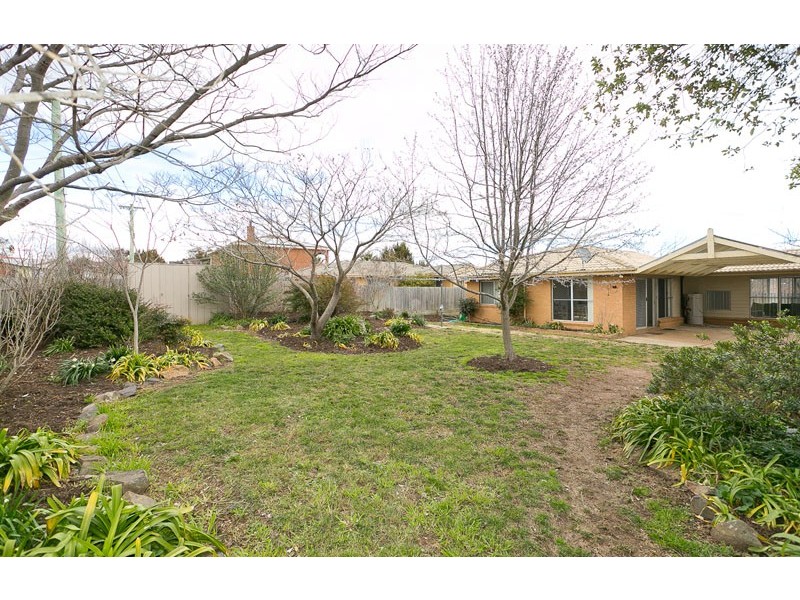 6 Cayley Place, Florey ACT 2615