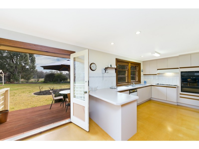 8 Nirta Drive, Murrumbateman NSW 2582
