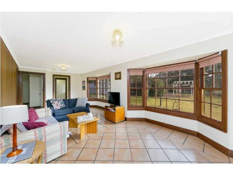 8 Nirta Drive, Murrumbateman NSW 2582
