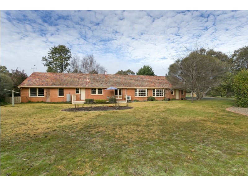 8 Nirta Drive, Murrumbateman NSW 2582