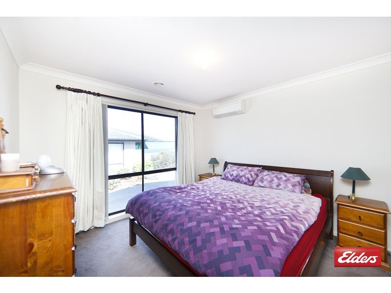 4/48 Siroset Close, Dunlop ACT 2615