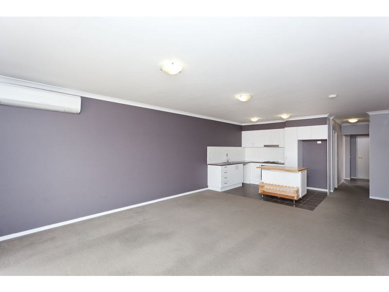 12/18 Constance Stone Street, Macgregor ACT 2615