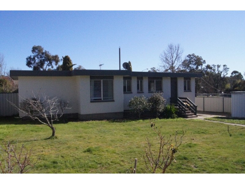 6 Fulton Street, Macquarie ACT 2614