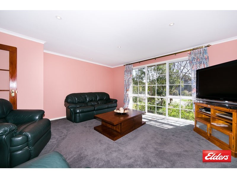 4 Reuther Street, Flynn ACT 2615