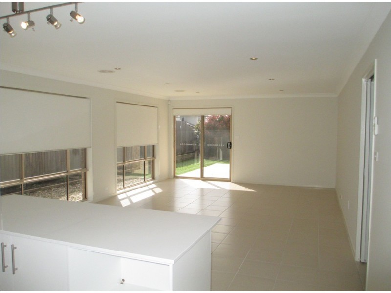 10 Roy Marika Street, Bonner ACT 2914