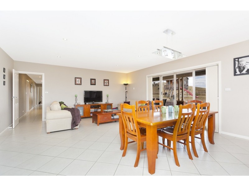 19 Broughton Circuit, Murrumbateman NSW 2582