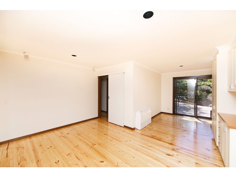 63 Dugdale Street, Cook ACT 2614