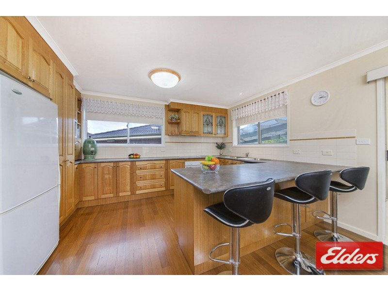 6 Luther Place, Macgregor ACT 2615