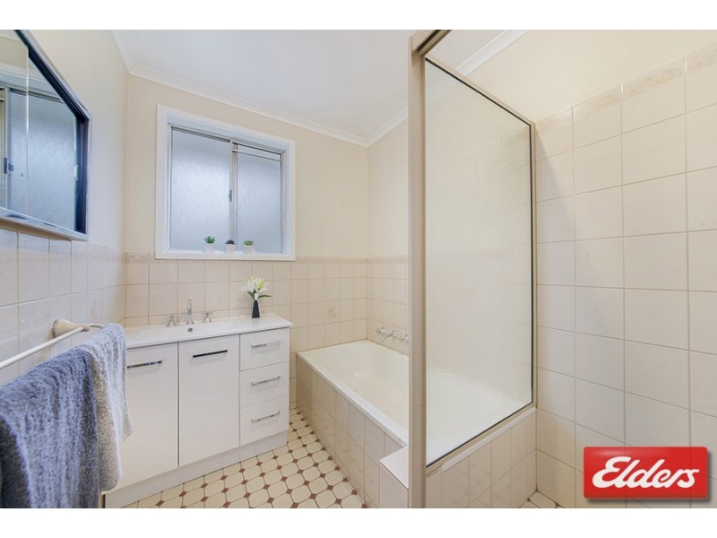 6 Luther Place, Macgregor ACT 2615