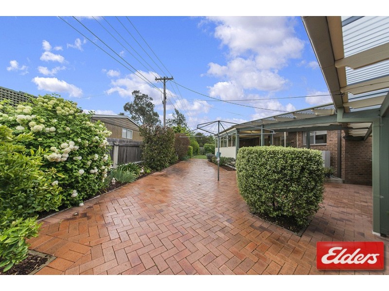 6 Luther Place, Macgregor ACT 2615