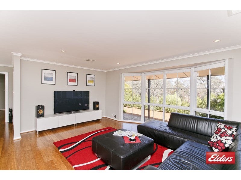 42 Dugdale Street, Cook ACT 2614